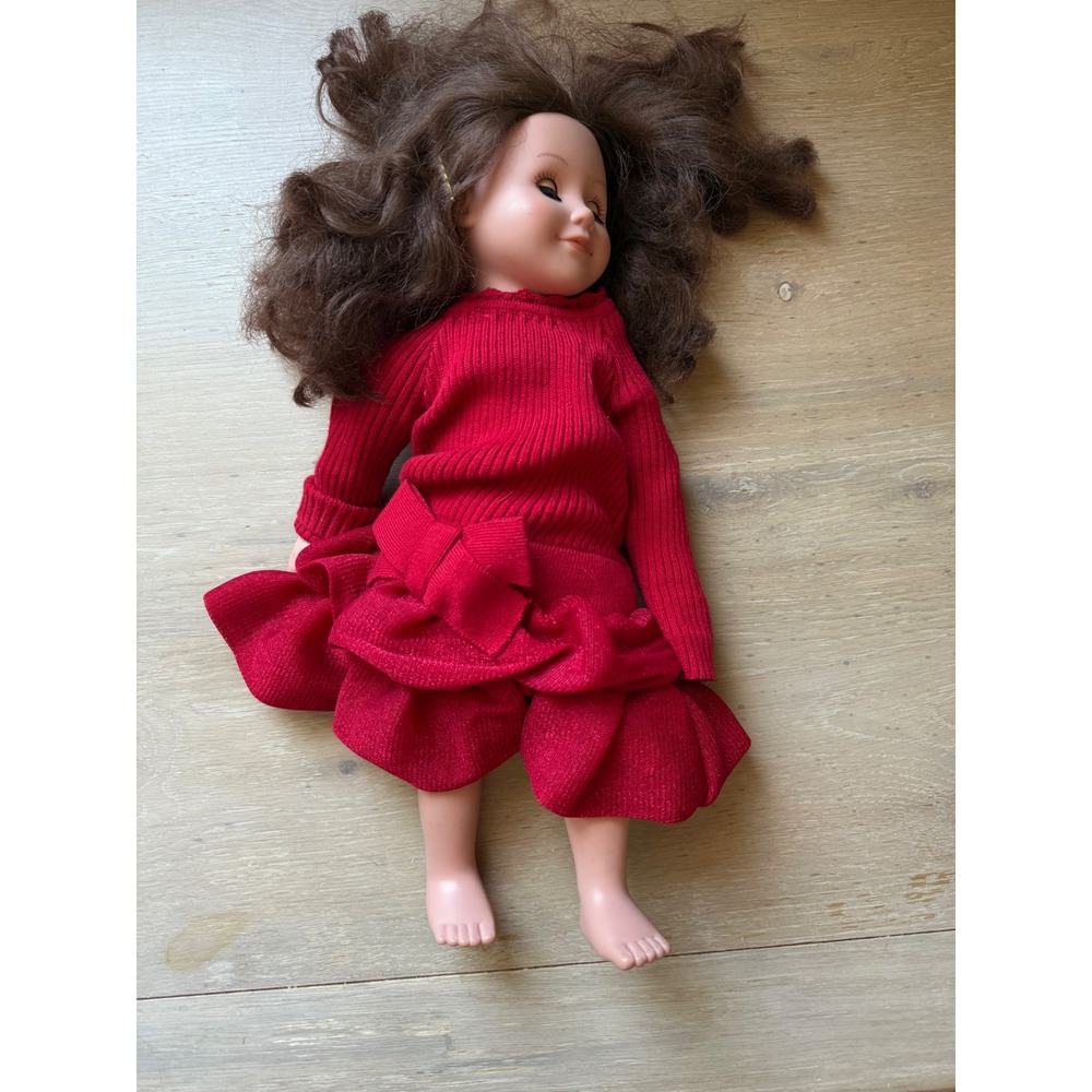 MSPCI 18 Inch Brunette Doll Red Knit Sweater Dress GS 152 TS16 Soft Body Vintage